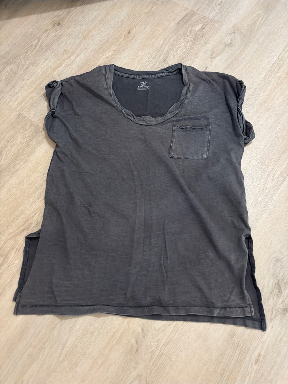 Aerie Charcoal Gray grey Twist Collar Loose Tee, Size extra Small fall like new